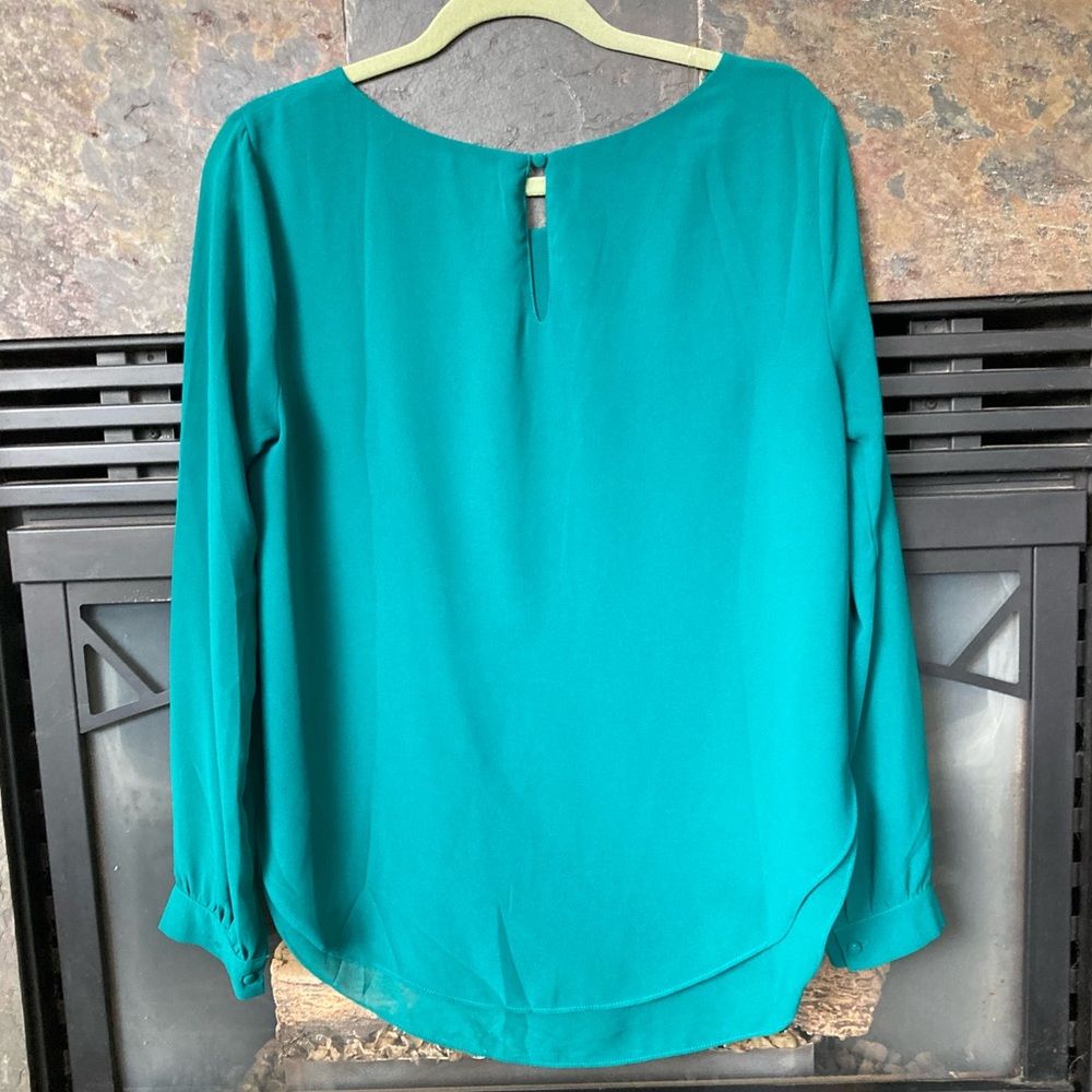 Lush | Blouse - Picture 2 of 5
